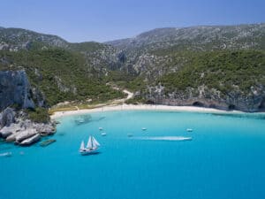 Read more about the article The 10 best things to do and see in Cala Gonone and Dorgali